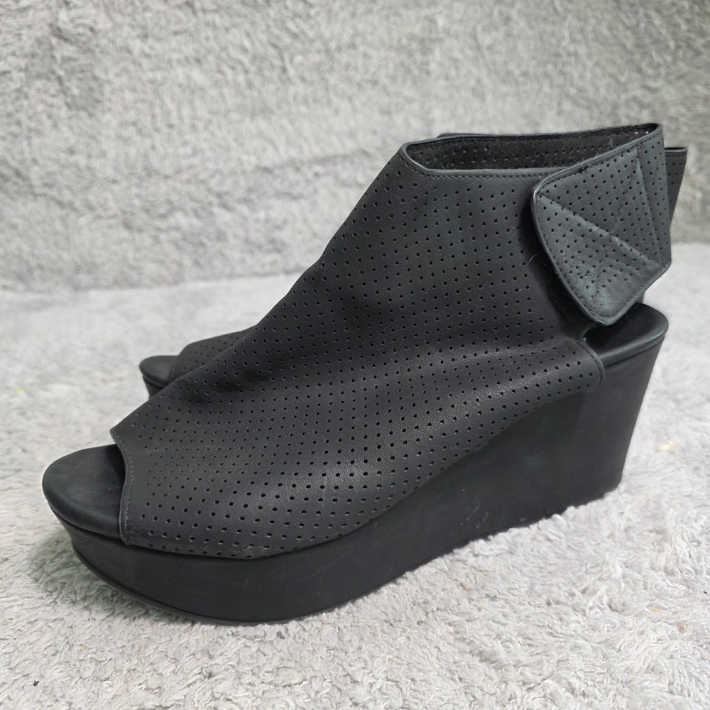 Pierre Dumas Wedge Sandals Black Perforated Platform Open Toe Womens‎ 6